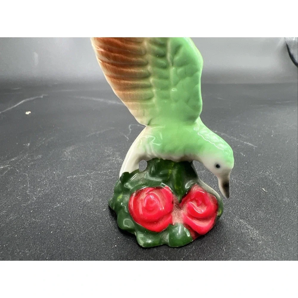 N/A porcelain hummingbird